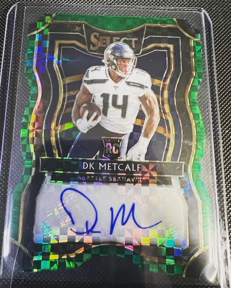 EliteCardsWa's tweet photo. 2019 panini Select #RS2 DK Metcalf RC Autograph Green Prizm 5/5
$1800 OBO
#elitecardswa #seattle #mlbroy
#sportscards #tradingcards #topps #Bowman #Panini #fanatics #PSA #BGS #CSG #Prizm #Cards #NBA #NFL #MLB #dkmetcalf #rarecards #rarecardsforsal… https://t.co/9lp519gXMw https://t.co/afokIki1wr