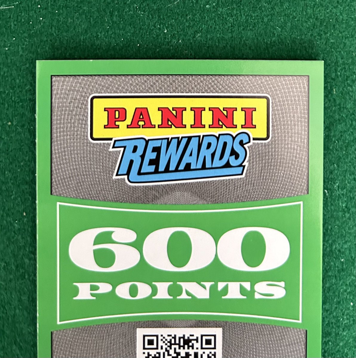 bradyspot's tweet photo. @TonysCards @sports_sell @SportsSell3 @ILOVECOLLECTIN1 $35 https://t.co/mgsSghNEH3