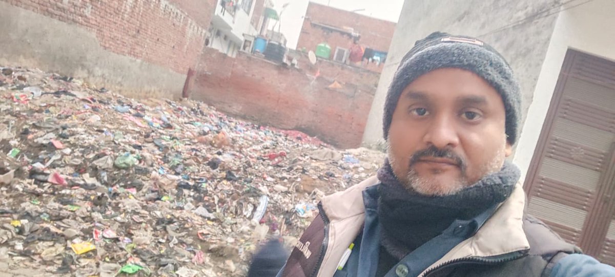 aap_minority's tweet photo. मा.सांसद @SanjayAzadSln के आह्वान व @aap_minority अध्यक्ष @ShakeelMalikAAP के निर्देशानुसार, AAP का #SelfieWithKooda अभियान किया

क्षेत्र-वार्ड नंबर 76 नगर निगम खुशहाल नगर-                    
मेंरठ
द्वारा-   उमर हबीब प्रदेश सचिव 
मानिटरिंग विंग 
 @AAPUttarPradesh https://t.co/cYyFon3OSn
