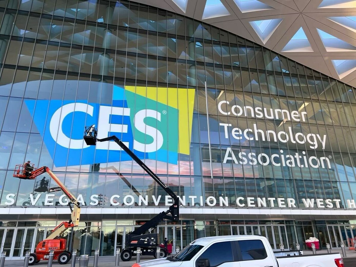 PRNewswire's tweet photo. The CES tech show is open to the public tomorrow (January 5) in Las Vegas.  Stay up to date on company news coming out of this great event by visiting https://t.co/rnhYJBYqtN   #CES #CES23 https://t.co/hN3MQMyPth