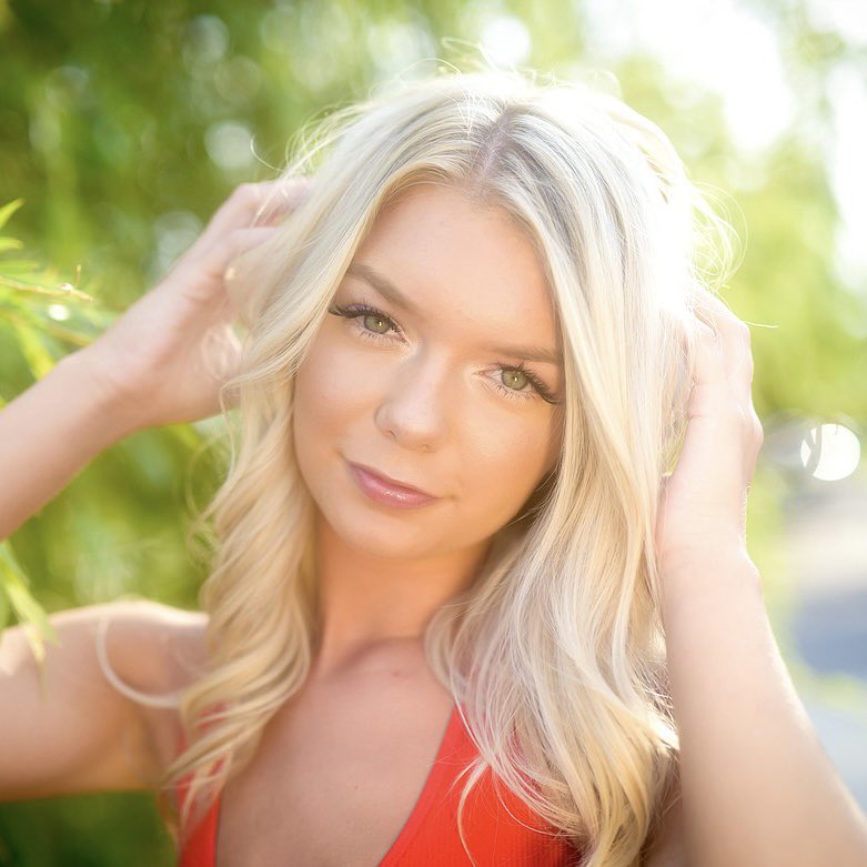 Tonight we remember  #KayleeGoncalves, #EthanChapin, #XanaKernodle and #MadisonMogen.  Please keep their family and friends in your thoughts and prayers. #IdahoFour