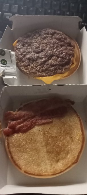 @mcdonalds_es a veces se os deber&iacute;a caer la cara de verg&uuml;enza. Vale que no es extra bacon, pero hay un<a class="tags" target="_blank" title="On Twitter" href="/?out=eyJ0eXAiOiJKV1QiLCJhbGciOiJIUzUxMiJ9.eyJpYXQiOjE3MjA4Njg5ODMsImlzcyI6InR3cG9ybnN0YXJzLmNvbSIsIm5iZiI6MTcyMDg2ODk4MywiZXhwIjoxNzUyNDA0OTgzLCJyZWRpcmVjdF91cmwiOiJodHRwczovL3R3aXR0ZXIuY29tL21jZG9uYWxkc19lcyJ9.1eY0jjFqfzGBw09klUsg-pA7wDrB_J6_41rC1q7mQvRY8EKu1_8aWHXpTxYUXbmR2R4kRo43jqC7sPoNKdTOwg">@mcdonalds_es</a><a href="/tag/granada"class="tags"><span>#granada</span></a><a href="/tag/tentacionexxx"class="tags"><span>#tentacionexxx</span></a>