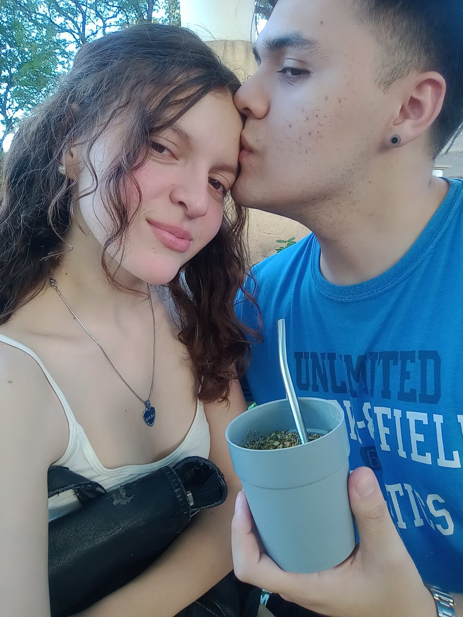 lucss27's tweet photo. @aldanaleal5 feliz cumpleaños amor de mi vida espero q la pases muy lindo hoy en tu cumple sabes q siempre voy a estar para vos te amo ❤️😍😍❤️ https://t.co/XoMCP3BcHt