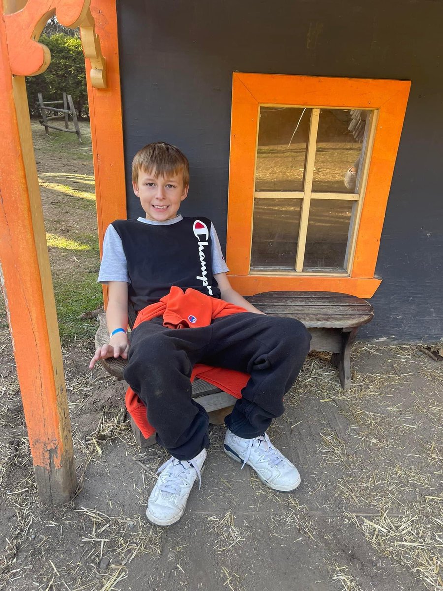 TracyMurphy101's tweet photo. Happy 10th birthday Georgie “Jordan” 🎉🎊🎈 DOUBLE DIGITS ALREADY! So blessed and grateful to have you in our lives ❤️❤️ love you little man xo 😘 https://t.co/hRnTQ7aqIh