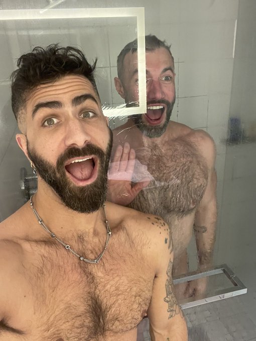in Vegas for the @gayvn awards, with my baby boo @ColeConnorXX  So excited to see everyone!!   @Falcon_Studios<a class="tags" href="/tag/gayvn">@gayvn</a><a href="/tag/scaredstiff2"class="tags"><span>#scaredstiff2</span></a>