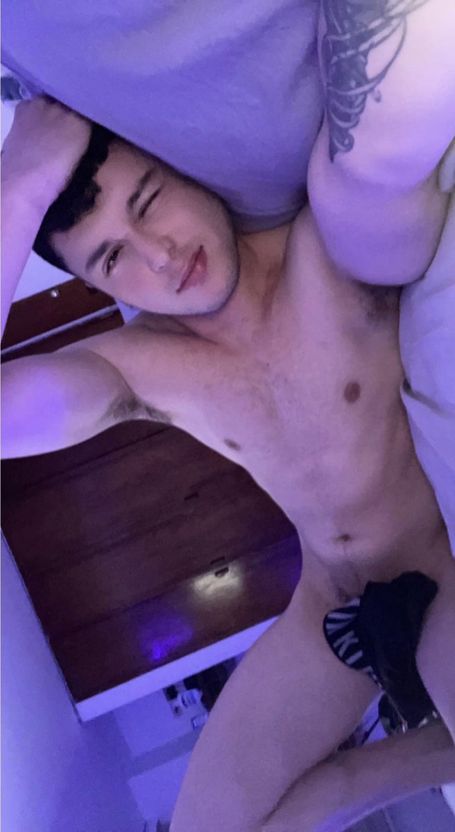 _Reales_'s tweet photo. Buenas noches 🙈 

https://t.co/3PzaZWuVcK https://t.co/AswOMmaOK2