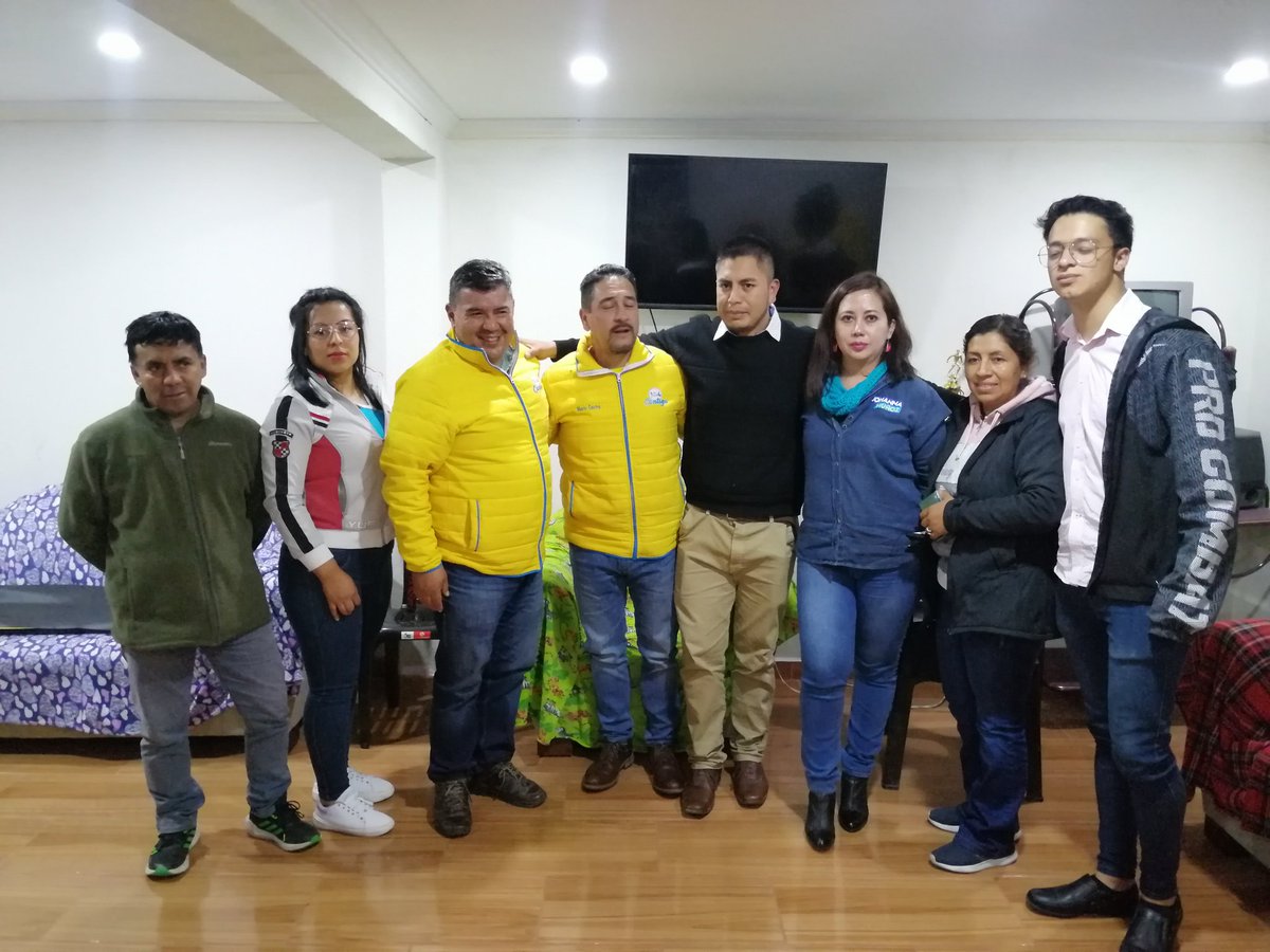 MarioVCastroQ's tweet photo. La casa de don Carlos Guzhñay, será la sede parroquial de la 'Alianza Contigo Avanza por #Cuenca y el #Azuay' listas 104-8-3. 

#MarioCastroAlcalde por una #CiudadSegura. https://t.co/7KqsdQHu5h