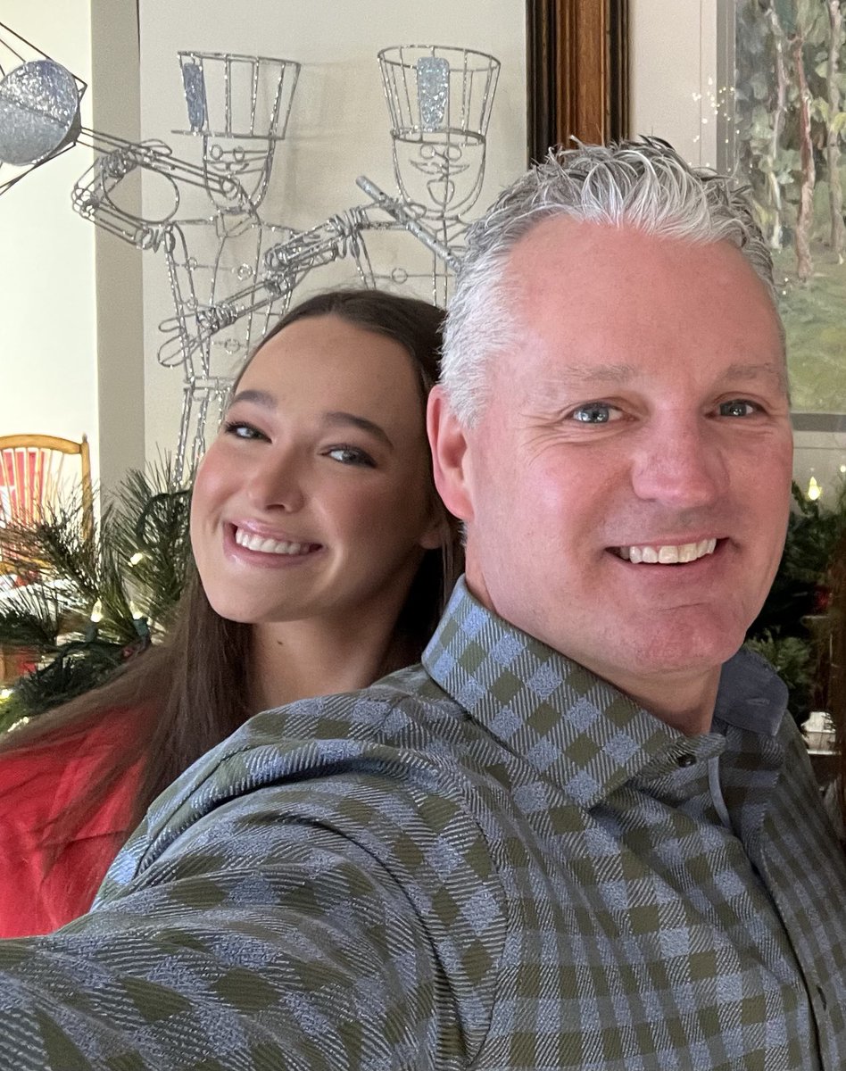 jbreeding1's tweet photo. @MarayeBreeding Thanks Maraye … love you too! https://t.co/ExlRcZF477