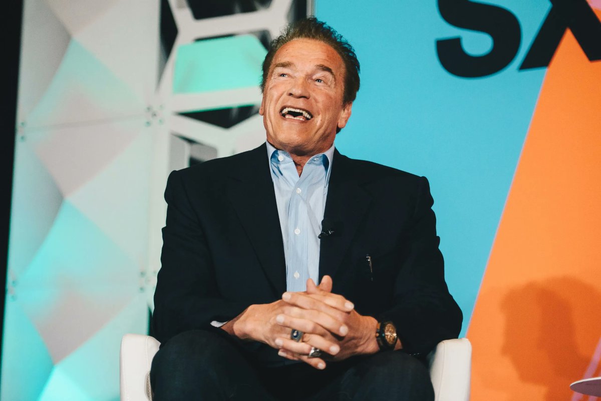 【 #SXSWアーカイブ 】
カルフォルニア州知事を務めたArnold Schwarzeneggerが登壇
buff.ly/3DIWUJw
#SXSW2018
SXSW日本語サイトはこちら：buff.ly/3iOmiRS