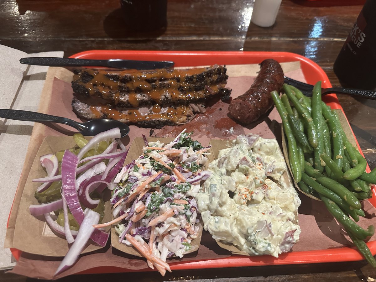 Lampornis's tweet photo. The students wanted to experience some Texas BBQ while in Austin for SICB so off we went last night after the poster session to Terry Black's! #SICB2023 #PowersLab https://t.co/MZfV4kCmsU