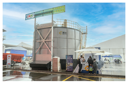 YoyoLee99391142's tweet image. Bolong animal manure high temperature aerobic compost tank. The Tank can compost animal manure into high quality organic fertilizer. The tank also equipped with deodorization system, it will not pollute the air. #deodorization #chicken #manure #animal #fertilizer