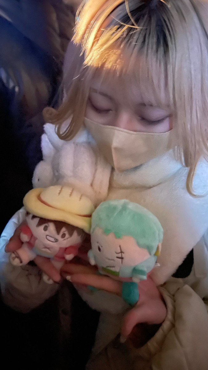 新年の挨拶遅れましたがあけましておめでとうございます！！
初めてユニバのカウントダウンパーティー参加してめちゃくちゃ楽しかった～🫶