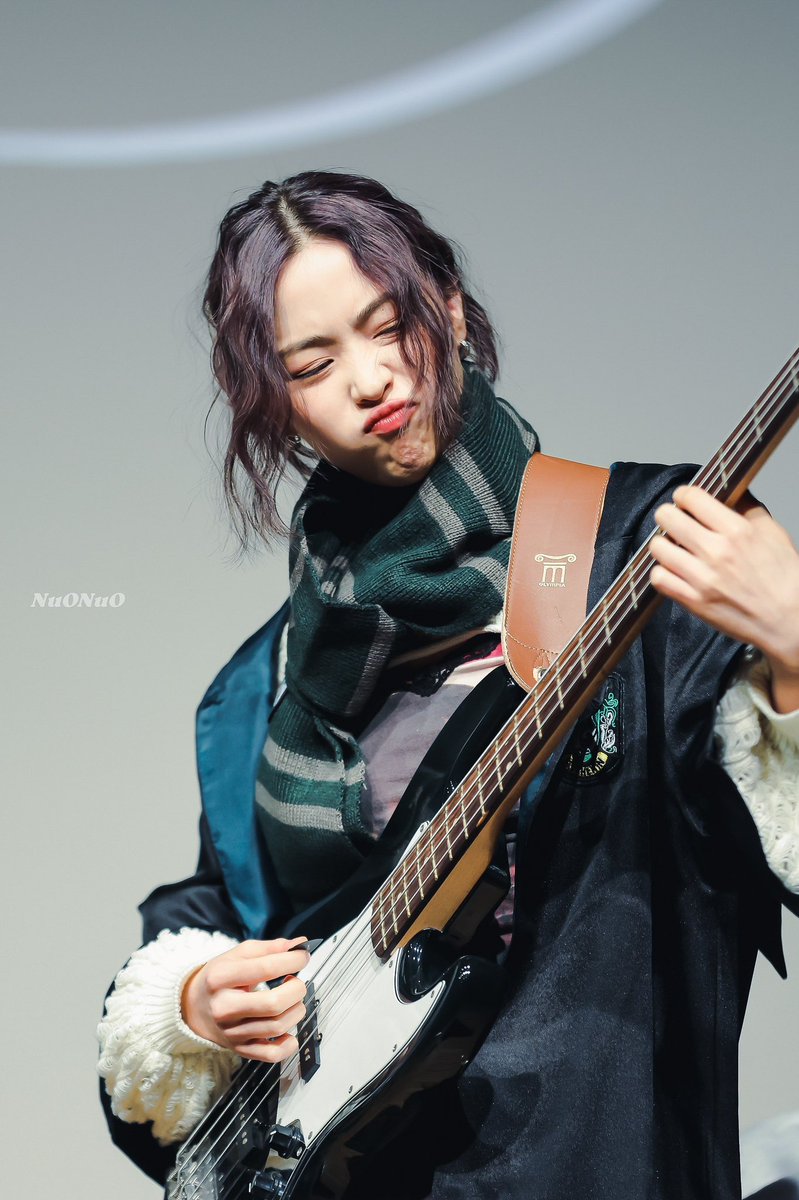 ShinRyujin THAILAND On Twitter RT ryujinpics Bassist Shin Ryujin 