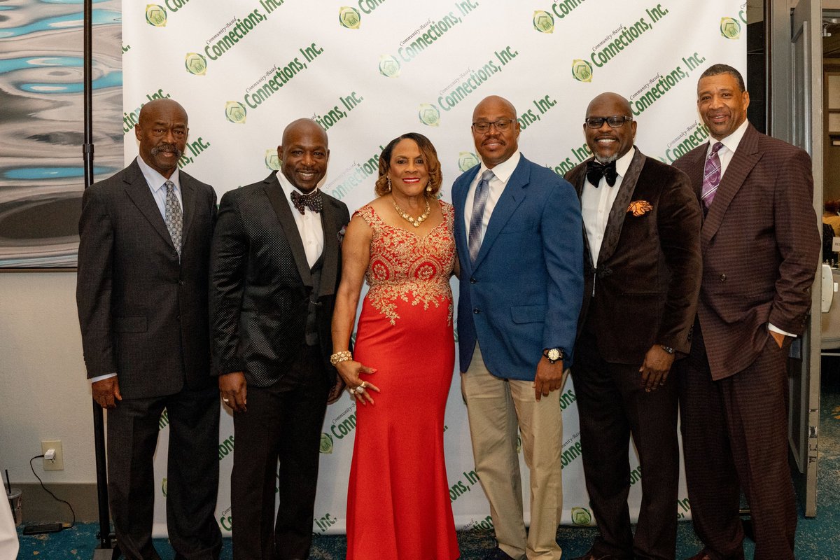 2023 and we still can't get enough of last year's Green Blazer award night. ;) Here are some more photos >>> facebook.com/CBConnectionsFL

#greenblazer #fundraisingevent #fundraiser #socialjustice #racialinjustice #equality #southflorida #broward #deerfield