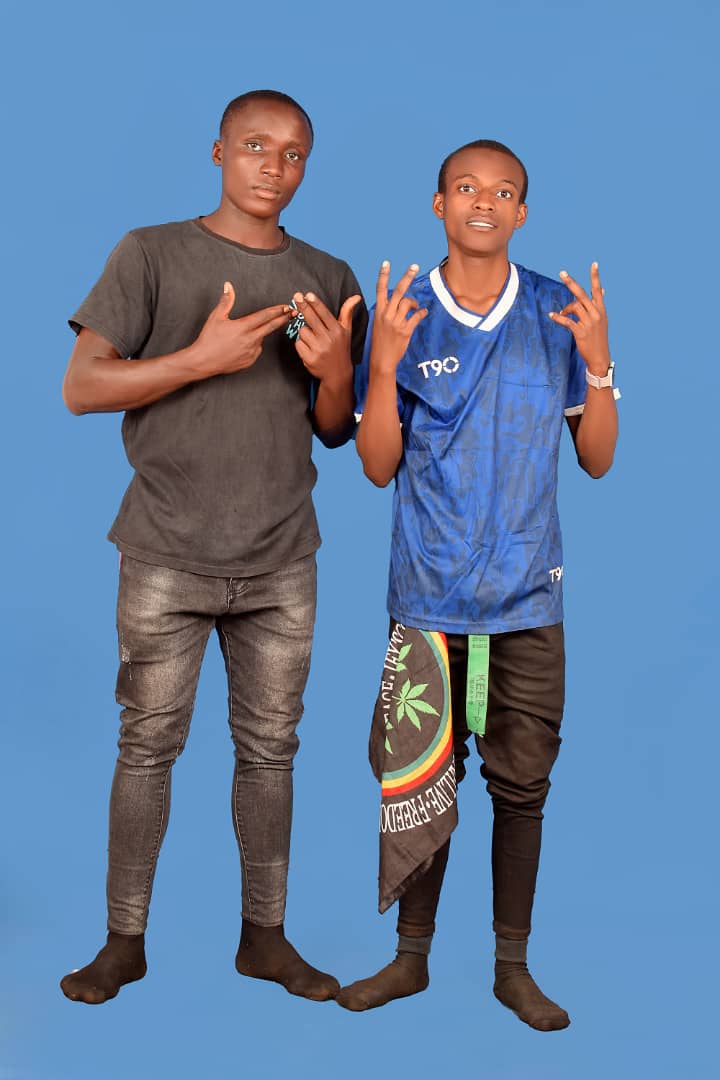 JUMASEIFR's tweet photo. Thug life man https://t.co/dtzrFvpaKU
