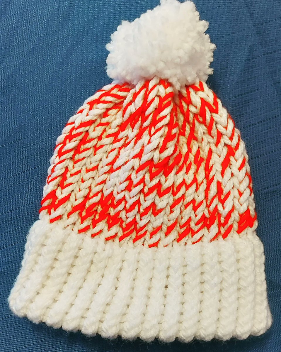 hatswithpurpose's tweet photo. "Candy cane hat" 
-----
#yarnhoarder #yarnlove #yarnaddict #yarnfriends #yarnhaul  #yarn #yarntok #craftroom #crocheting #crochet #craft #crochetaddict #crafts #crafting #crafty #crochetaddict #crochet #chrochetlove #loomknit #loomweaving #knitting https://t.co/tL3cXCRYw9
