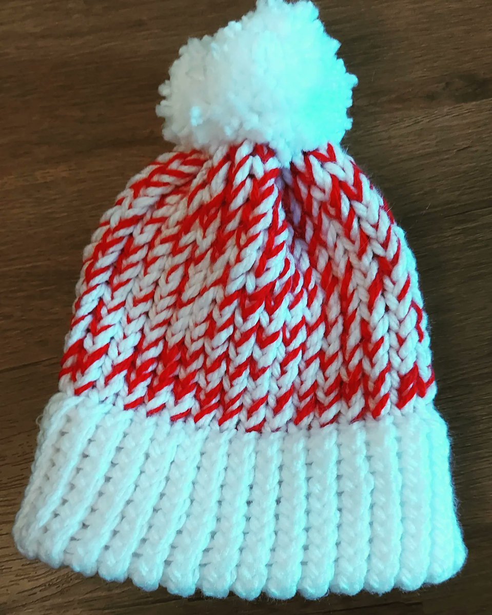 hatswithpurpose's tweet photo. "Candy cane hat" 
-----
#yarnhoarder #yarnlove #yarnaddict #yarnfriends #yarnhaul  #yarn #yarntok #craftroom #crocheting #crochet #craft #crochetaddict #crafts #crafting #crafty #crochetaddict #crochet #chrochetlove #loomknit #loomweaving #knitting https://t.co/tL3cXCRYw9