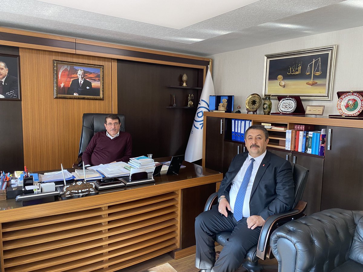 farukbayuknet's tweet photo. Akpartimizde uzun yıllar Milletvekilliği yapan ve Şuan Kamu denetçiliği görevini Başarıyla yürüten parti büyüğümüz @yahya_akman Abimizi ziyaret ettik.Ev sahipliği ve hoş sohbeti için teşekkür ederim. https://t.co/s3KkC1h4Jt