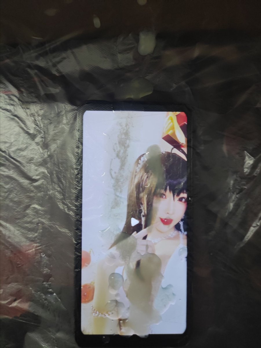 xiaopoh32190845's tweet photo. @nangongOVO 南宫真好看呀，射了好多😍😍 https://t.co/1CZUElXPhM