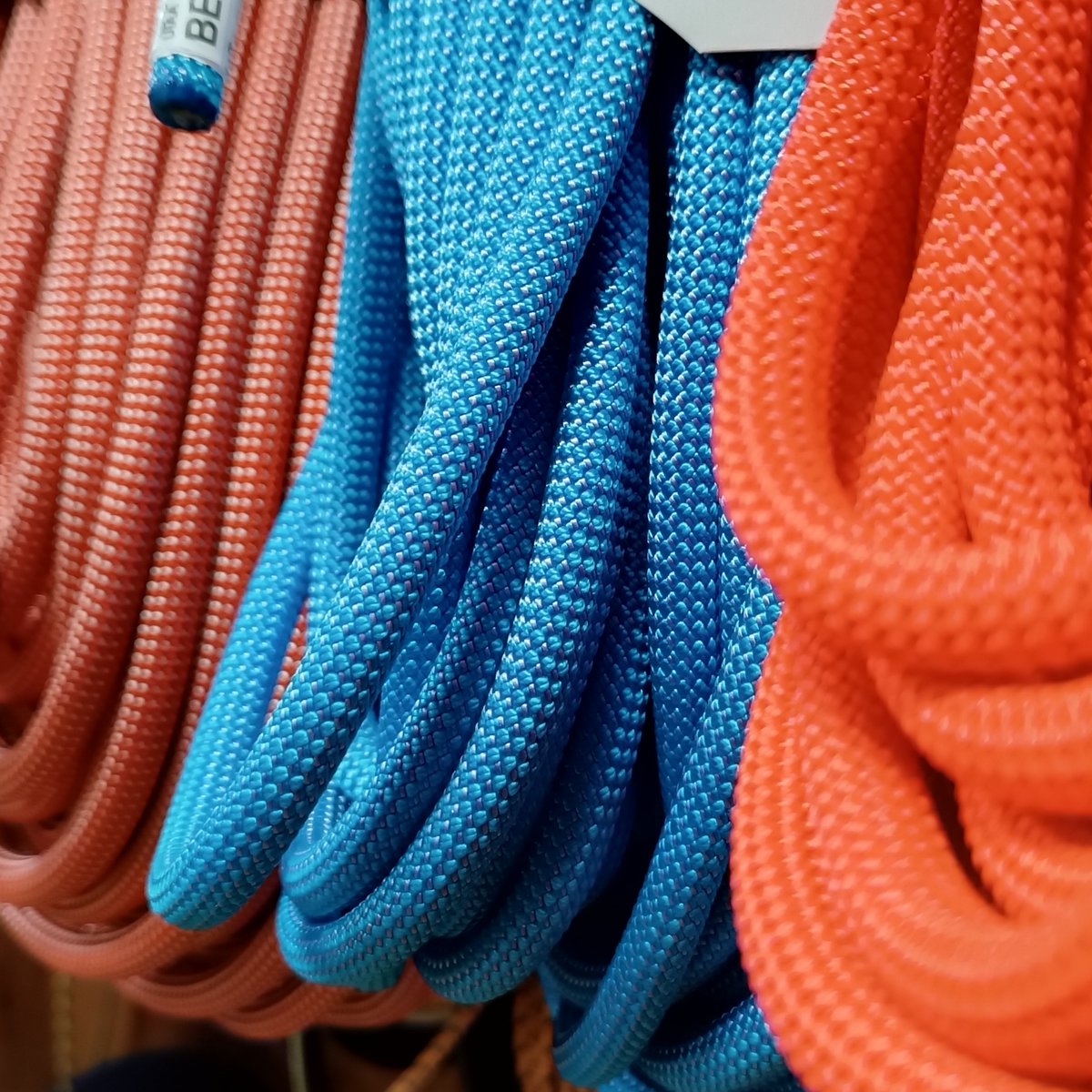 ¿Necesitas un regalo de última hora para un escalador?¿Quieres renovar tu equipo de escalada?

De cara a la nueva temporada hacemos limpieza de año nuevo, así que todas las cuerdas de escalada en stock estarán con descuentos del 10% al 30%

#escalada #oferta #cuerdas