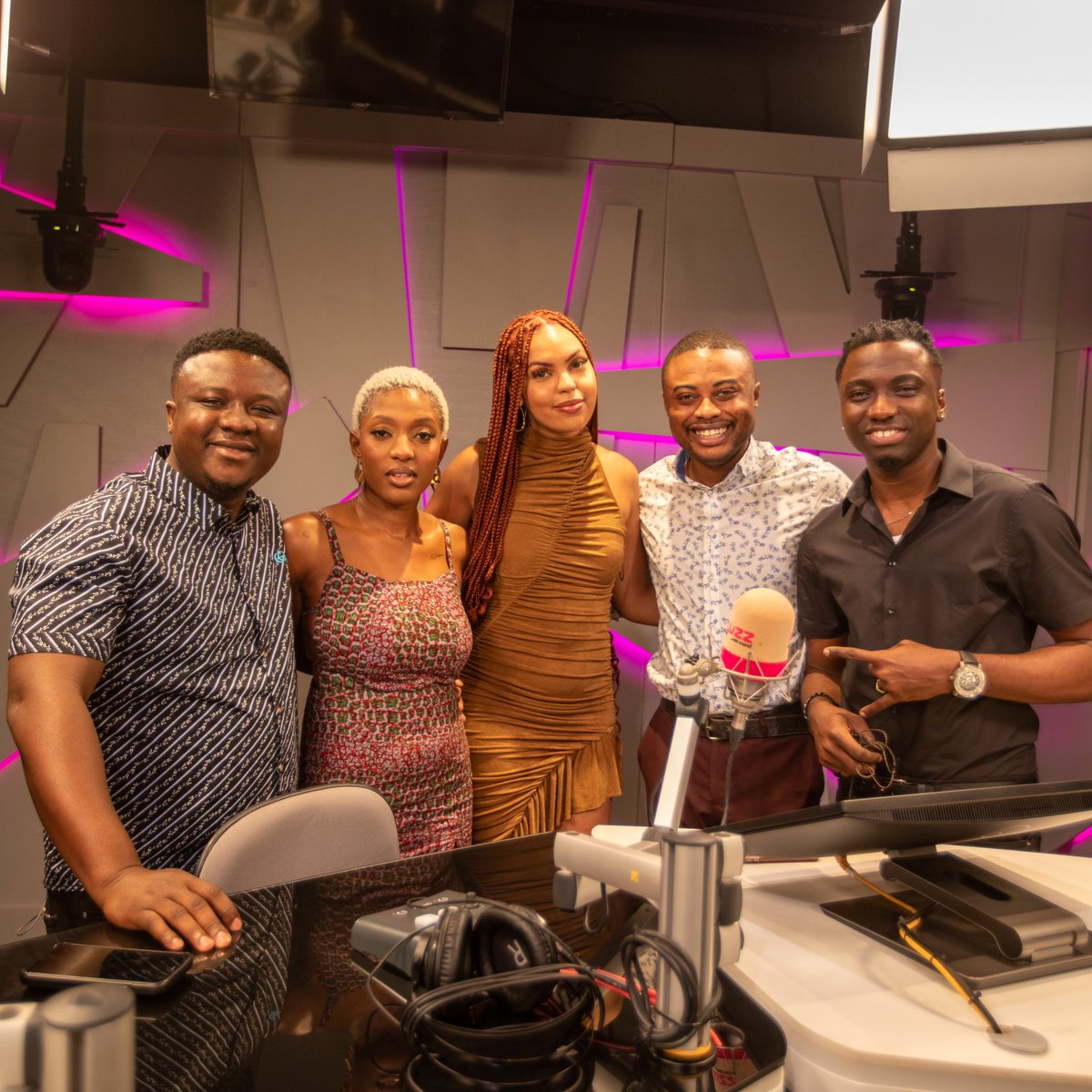 We know you enjoyed this insightful conversation. Thanks to <a href="/kiara_lanier/">Kiara Lanier</a> for joining <a href="/jayfoley2131/">THE GODFATHER</a> <a href="/OleleSalvador/">Ölele Salvador🦅🇬🇭</a> <a href="/C_RealMC/">C-Real</a> <a href="/lernylomotey/">COCO</a> on #BigConversation. Tune in same time tomorrow 7-10am. 
#ThisIsTheCulture #3MusicTV #CultureDaily