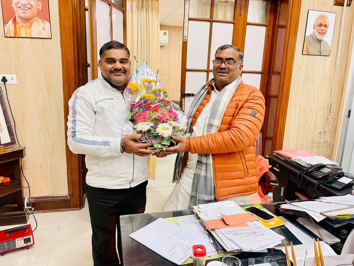 girishyadavbjp's tweet photo. विद्यार्थी परिषद के कार्यकर्ता औऱ मेरे सहयोगी पुष्पेंद्र कुमार त्यागी  को जन्मदिन की हार्दिक शुभकामना। https://t.co/uCUFAoQHVR