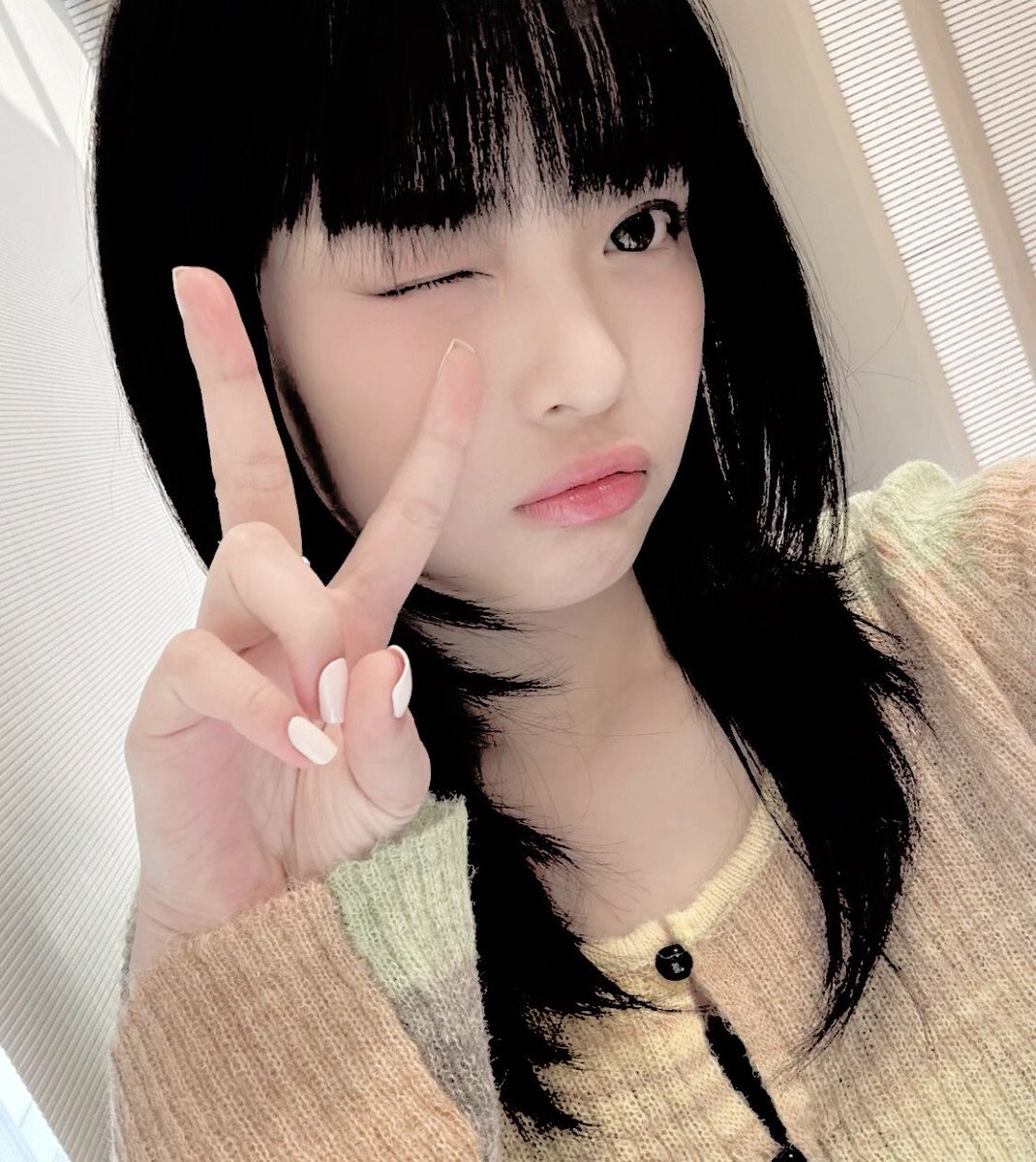 ddalgiue's tweet photo. ㅤㅤㅤㅤㅤㅤㅤㅤ 

                niq 🗯️ not new to rp 
                like &amp; rt to be mutuals

ㅤㅤㅤㅤㅤㅤㅤㅤ https://t.co/2ezN29eMaG