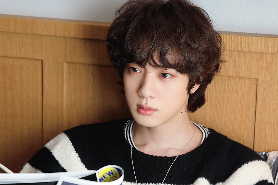 soompi's tweet photo. BIGHIT MUSIC Releases Statement Regarding Letters To #BTS’s #Jin During His Enlistment
https://t.co/sZoF2WQzN3 https://t.co/uBA56IyYPC
