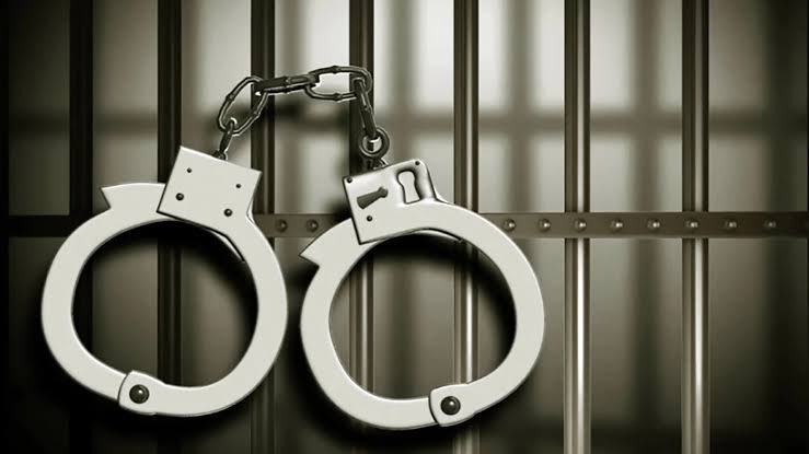 LeonoraPolice's tweet photo. 1 male charged and $15,500 worth of metal detectors recovered following a burglary on 28 Dec 22. 3 males charged with multiple stealing offences  and property recovered following an incident at Leonora Caravan Park on 5 Jan 23. #SaferLeonora #fb https://t.co/6mJku7tb9D