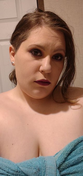 Gonna join me in the shower? 😉 https://t.co/Tx19x0DJaR<a href="/tag/rt4rt"class="tags"><span>#rt4rt</span></a><a href="/tag/likeforlikes"class="tags"><span>#likeforlikes</span></a>