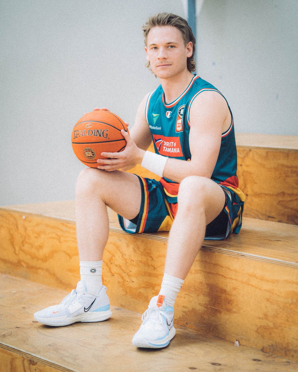 JackJumpers's tweet photo. *Cue The Nostalgia*

We're delighted to reveal the club’s Heritage Round jersey and shorts, inspired by the Hobart Tassie Devils uniform throughout the 1980s and early 90s.

Read more at https://t.co/I5osSHWoeL https://t.co/IKOKAweZdD