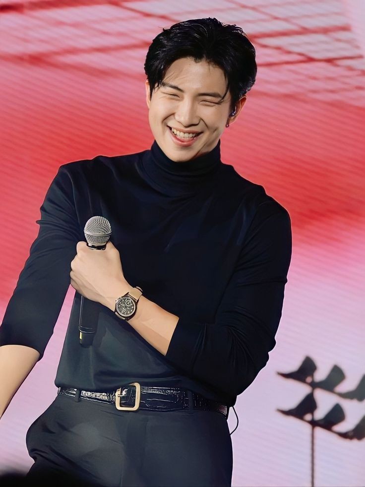 Monileader's tweet photo. Aaaaaa que ódio desse tipo de gente nojenta!!! Mano que raivaaa 

WE LOVE YOU NAMJOON
WE TRUST YOU
#lowkeymustbelowkey #Namjoon https://t.co/5ZOoYXuz4N