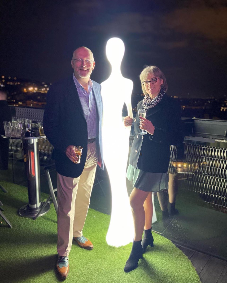 CultureWorksLPD's tweet image. To round off our 12 Days of Christmas, we had the pleasure of attending the Conexus Christmas party in Barcelona. 🎉

Thank you for having Micheal, and we look forward to working with you in 2023 🧡

#12thDayofChristmas
#Reflectingon2022
#Barcelona