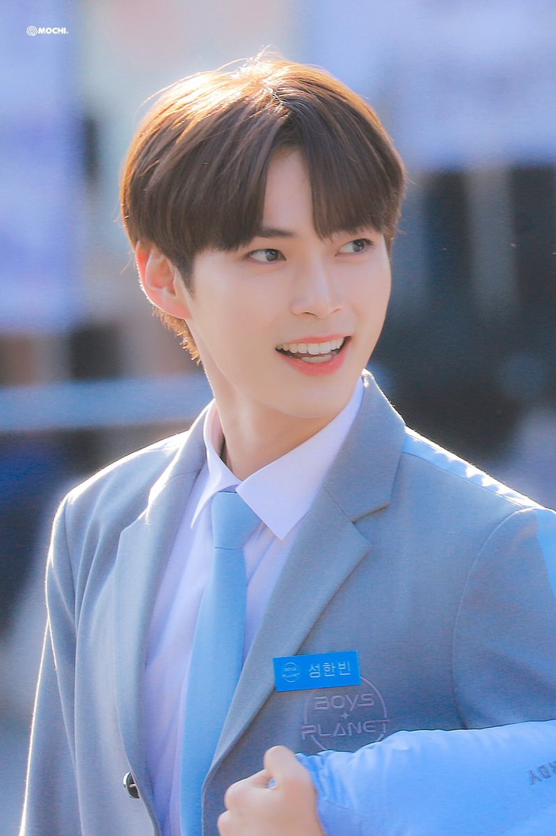 #성한빈 an actual angel