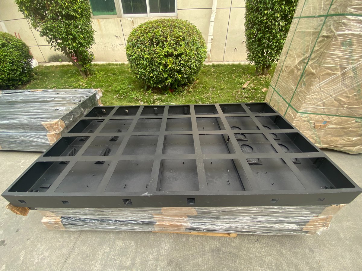 RentalLED_Eric's tweet image. 🚚Customize iron cabinet in factory 
🚛P6 LED digital display advertising
💬WhatsApp: wa.me/8618818429579
#leddisplaycase #leddisplayboardprice #ledpaneldisplay #displayadvertising #displayscreensforadvertising #digitaldisplayadvertising #advertisingleddisplayboard #display