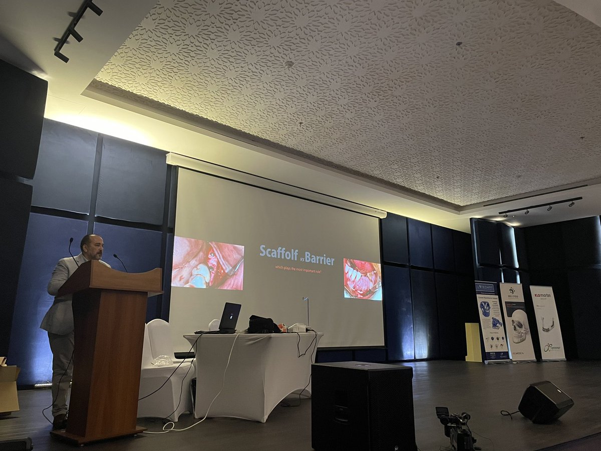 SaudiSocietyOMS's tweet photo. 📌 Happening Now: 

Customize subperiosteal implant

Dr. Rui Coelho

#8th_SSOMS_Conference https://t.co/JovsPVjjv9