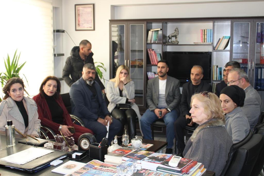 DiyarbakBsk's tweet photo. Milliyetçi Hareket Partisi Diyarbakır İl Başkanlığımızı ziyarete gelen Milli Beka Hareketi Güneydoğu Bölge Müdürü Mehmet Çelik, Diyarbakır İl Başkanı Şenol Şimşek ve beraberlerindeki heyete ziyaretlerinden ötürü teşekkür ediyoruz. https://t.co/BpWHmlSjkr