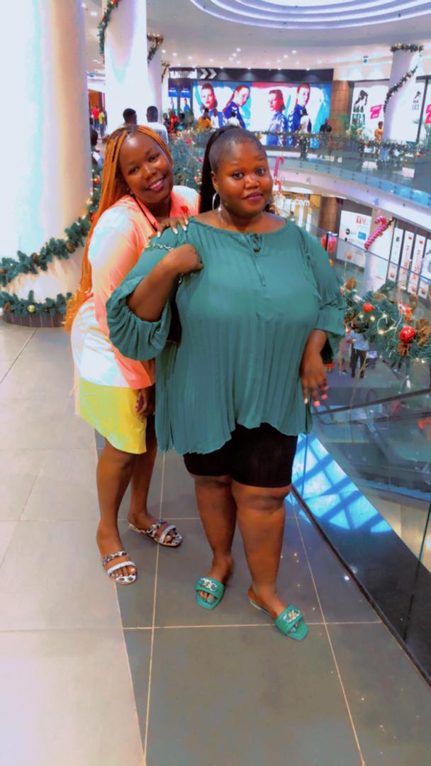 AngeraAtong's tweet image. Happy new year