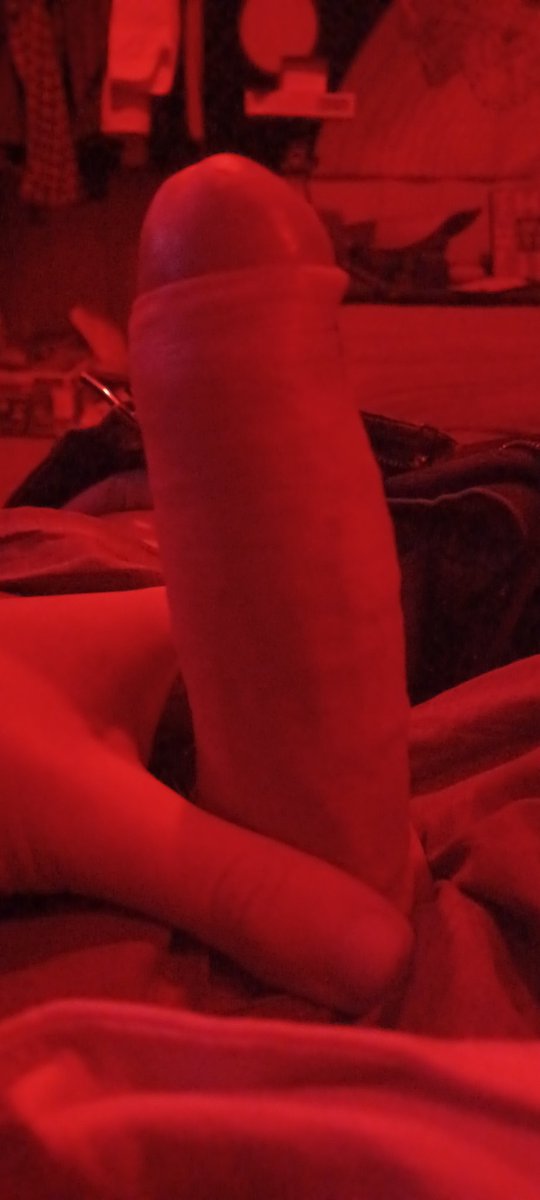 wumpusman's tweet photo. What do you think? Would you ride me #r8mydick #bigdick #nsfwtwt #Dmsopen #daddy https://t.co/WxztM1UuU2