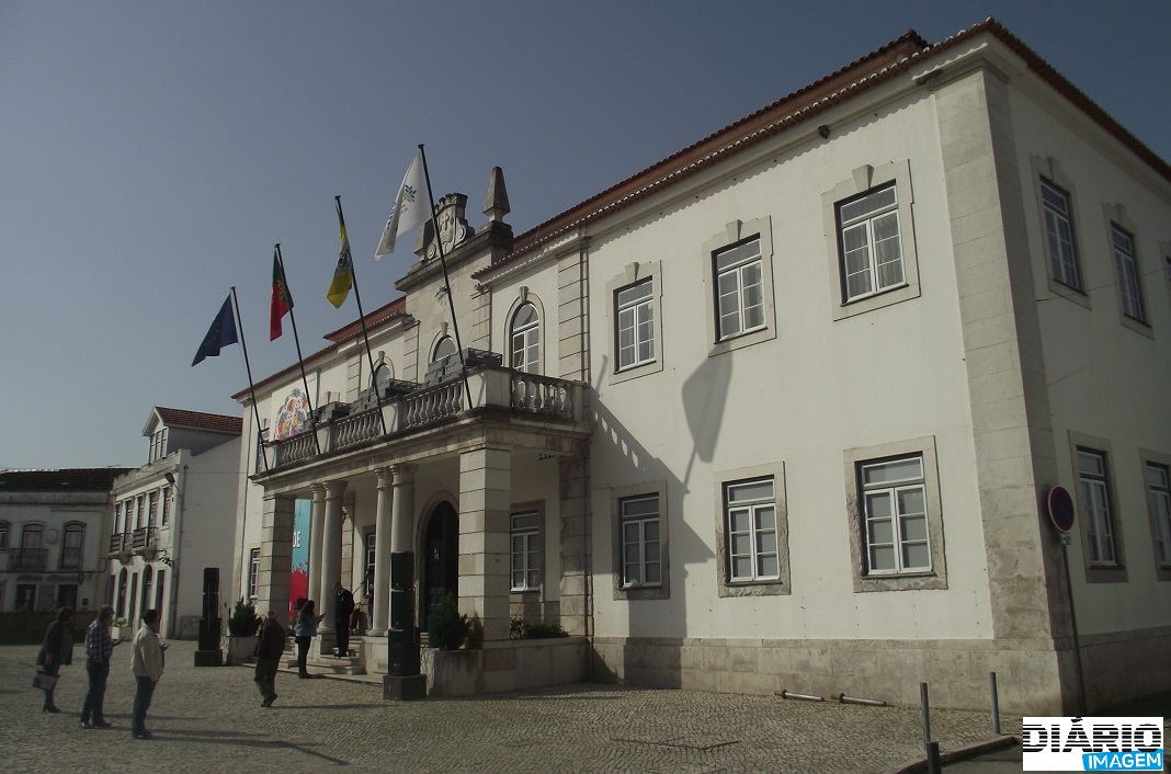 DiariodoDistrit's tweet image. Moita | Executivo aprova proposta para concluir Centro de Saúde da Baixa da Banheira dlvr.it/SgPpPt #Moita #CâmaraMunicipaldaMoita #CentrodeSaúdedaBaixadaBanheira