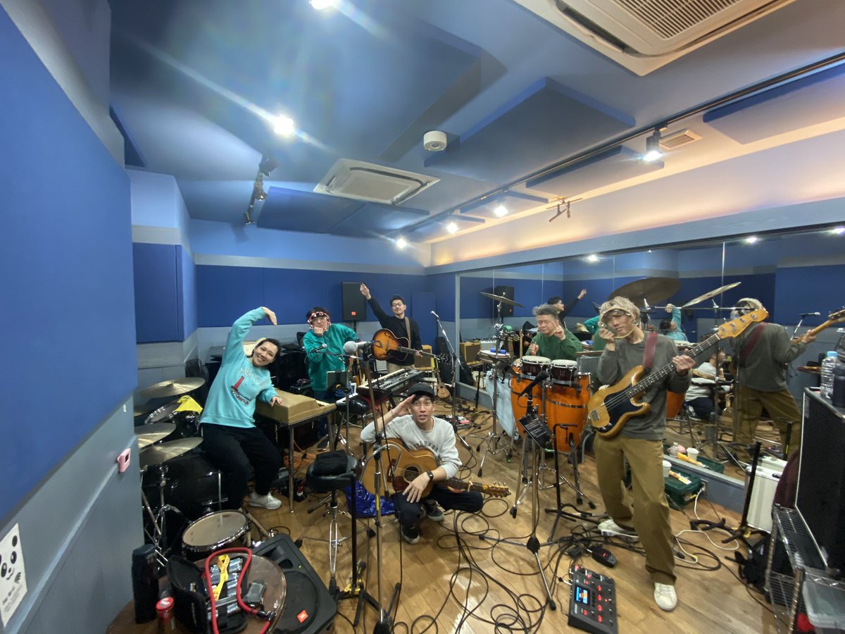 D.W.ニコルズ tweet media