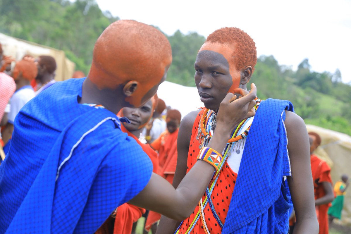 magicalkenya's tweet image. Preservation of culture: Tourism PS John Ololtuaa addresses the Masai Morans at Osononi location in Transmara, Narok  County, ahead of their graduation to adulthood next week . The event was attended by Maa community leaders.#magicalkenya #RediscoverTheMagic