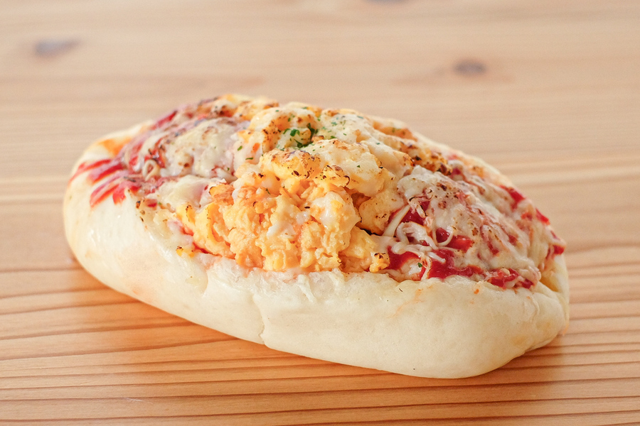 rebake20002031's tweet photo. rebake award 2022 4位🏅
愛知のboulangerie BENKEIさん👏
ふわふわのソフト系総菜パンが多く、ランチにぴったりです🌈
どれも食欲をそそるようなフォルムで、見ているだけでよだれが🤤
このソーセージ、独特な感じでかわいすぎません？？ https://t.co/broodwpfRY