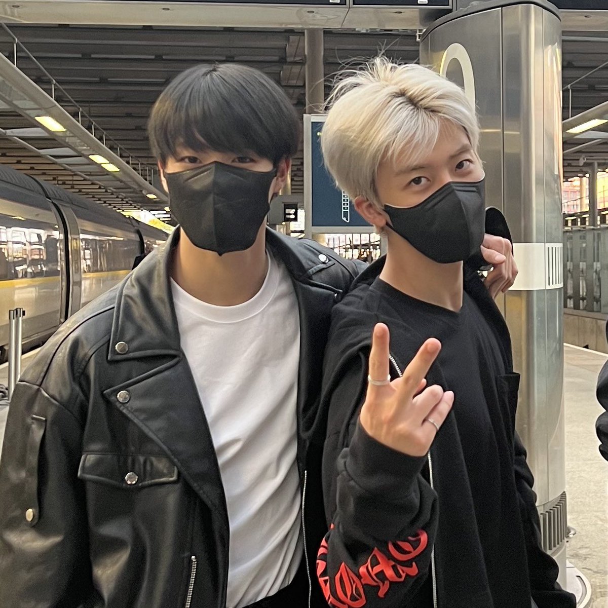 full of love

a nomin au
by ; theourslove
