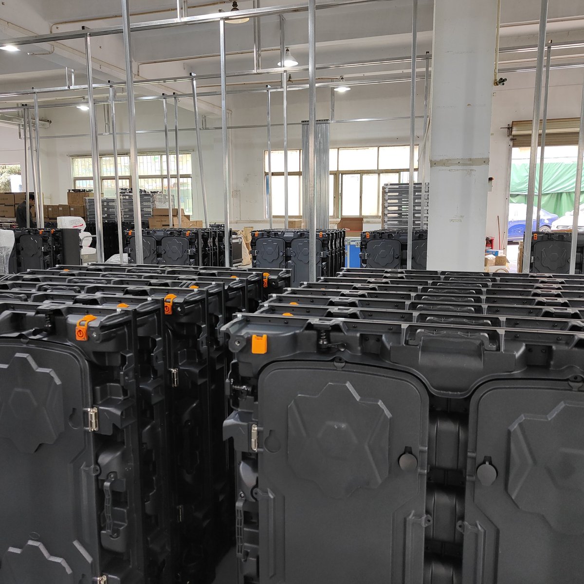 cabinet size:960*960mm
Welcome to contact me for more details
#LED #pantallaled #LEDscreen