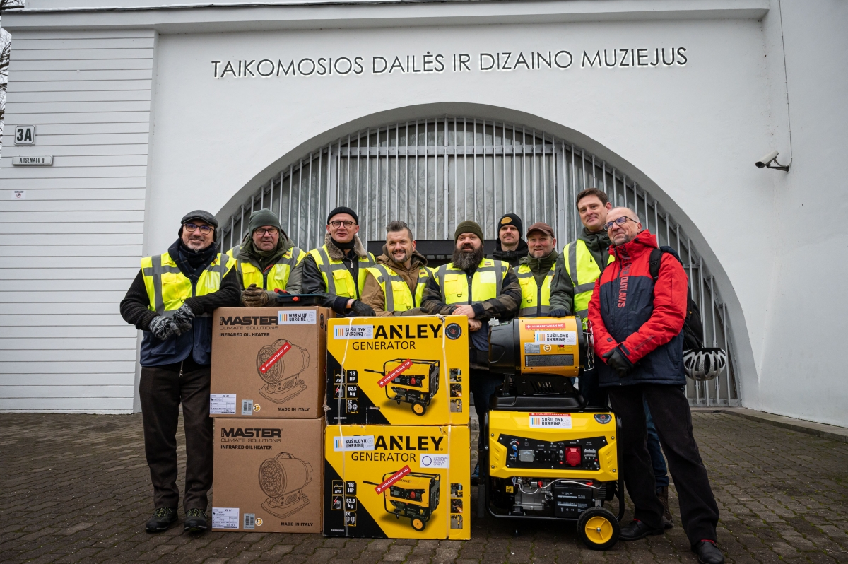 Monikos Krikštopaitytės pokalbis su LNDM direktoriumi dr. Arūnu Gelūnu apie Jono Karolio Chodkevičiaus labdaros ir paramos fondo veiklas bei nuolatos kuriamas naujas galimybes padėti Ukrainai.

Prie fondo veiklos galite prisidėti ir Jūs!
7md.lt/tarp_disciplin…