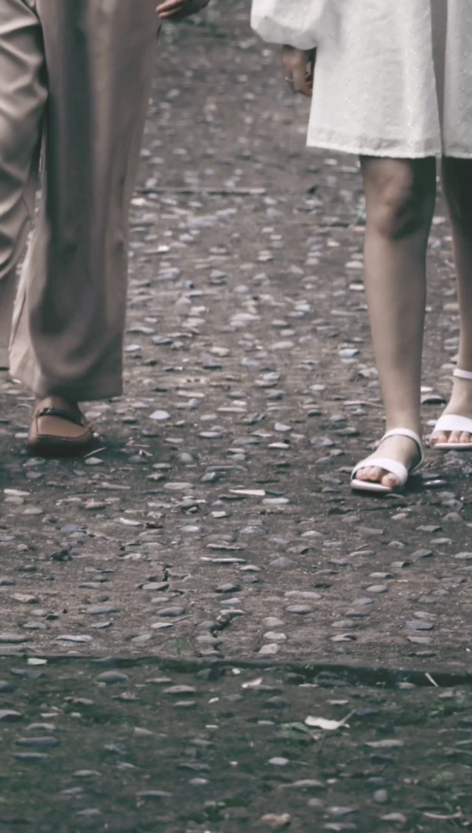 roxsantos's tweet photo. Sweethearts, are you excited?! 🥰

🎥 We're releasing "Days" Music Video - VERY SOON! 

For now, stream #KDEstradaDays on @Spotify_PH ✨
🔗 https://t.co/KbbqmOveiD

@kdestrada_ #KDEstrada
@alexailacad #AlexaIlacad https://t.co/CGRPoLQLk7