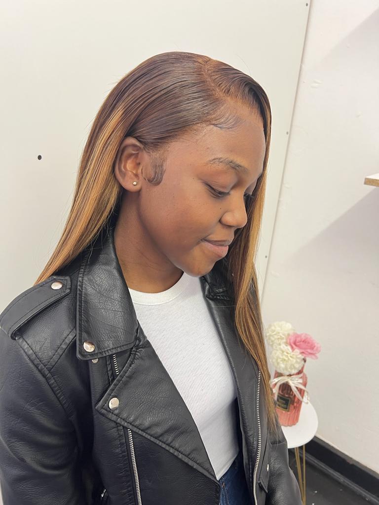 Charmy_cee2's tweet photo. @Madam_PB Pretoria central based hair salon. Whatsapp 071 732 3029 https://t.co/JlB50kuC26