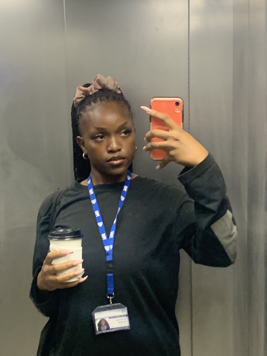 Loluwa24's tweet photo. Forehead on display🫣 https://t.co/ng3sPEuqtk