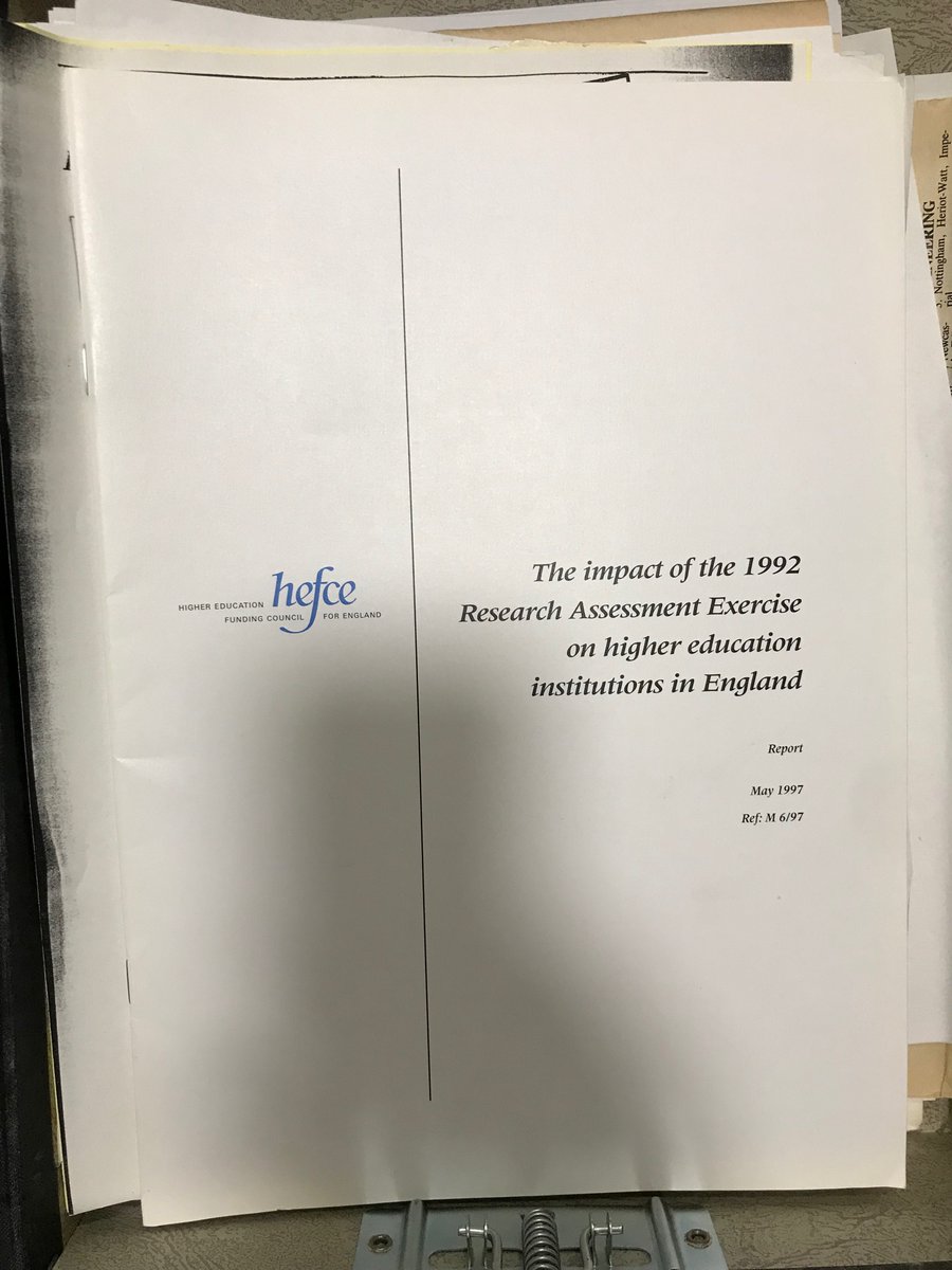 GrandCamouflage's tweet photo. @UkNatArchives This is the latest non-NHS (or adjacent) archival photo on my roll I could find. #sociallifefail https://t.co/mOQ9CISVye